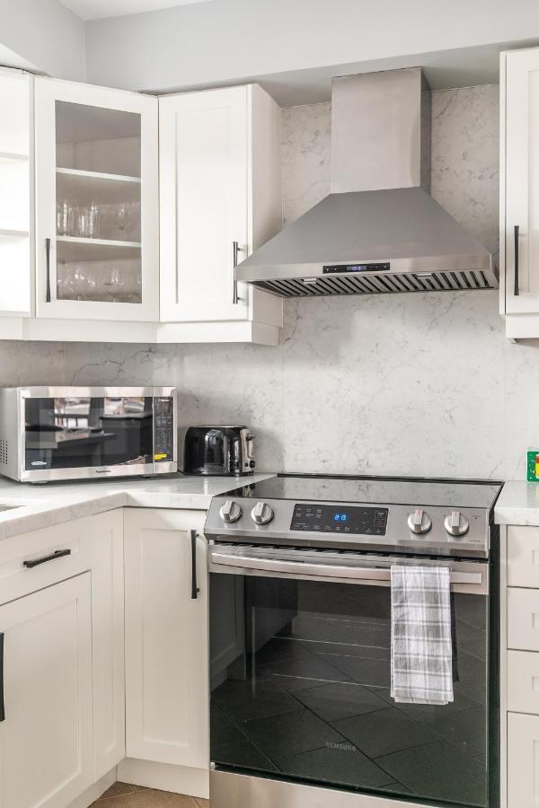 Luxury 3Br House With Bbq By Globalstay โตรอนโต ภายนอก รูปภาพ